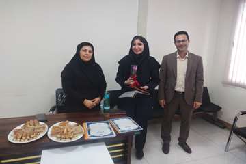 آیین تقدیر از کارمندان کلینیک شهدای سلامت - 1404